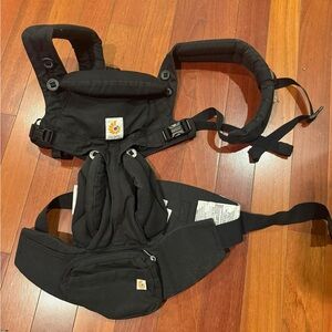 Ergobaby Midnight Black Carrier